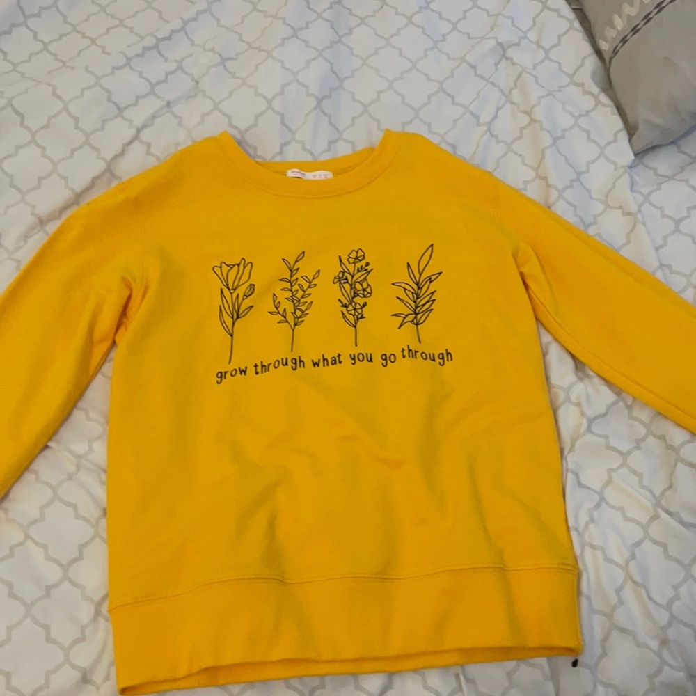mustard yellow sweater